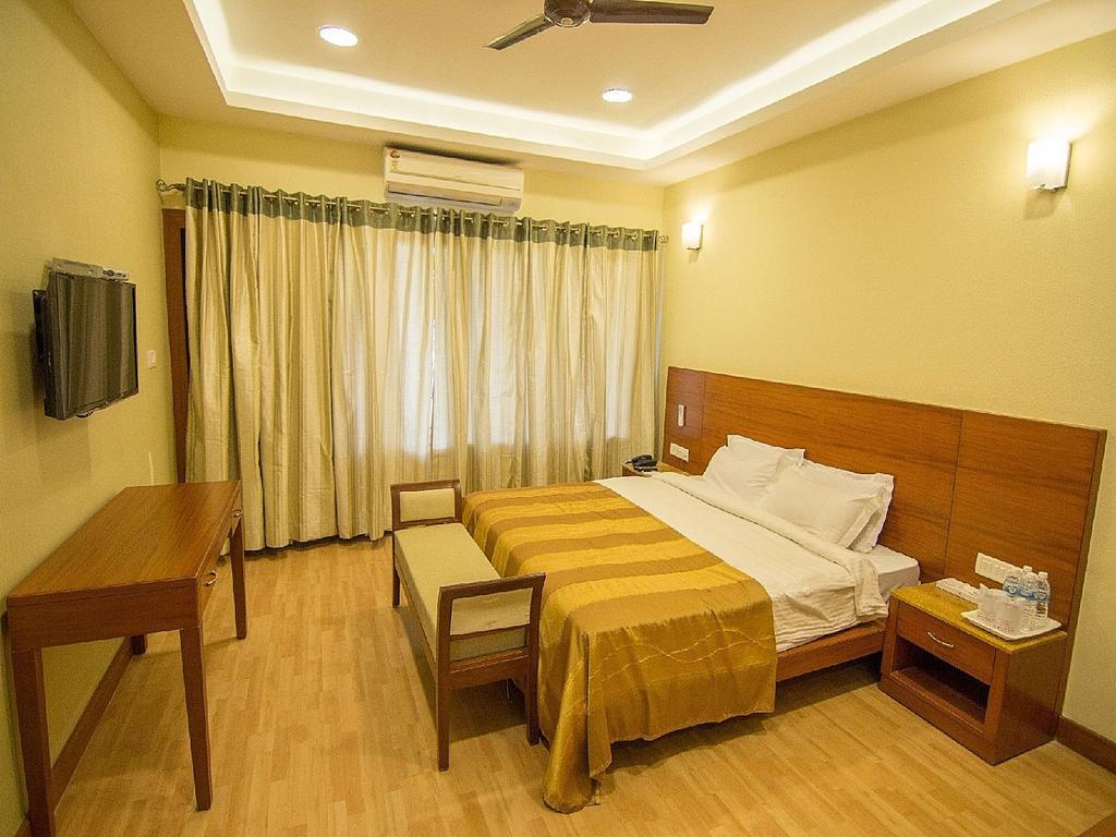 Hotel Lake View Ashok Bhopal Exteriör bild